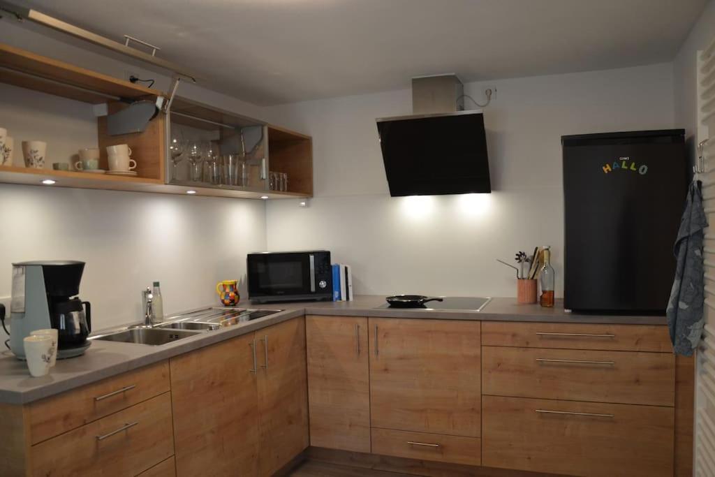 Appartement Beim Bergschreiner à Oberguenzburg Extérieur photo
